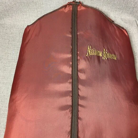 Vinatge NEIMAN MARCUS Fox Fur Coat - Picture 3 of 14